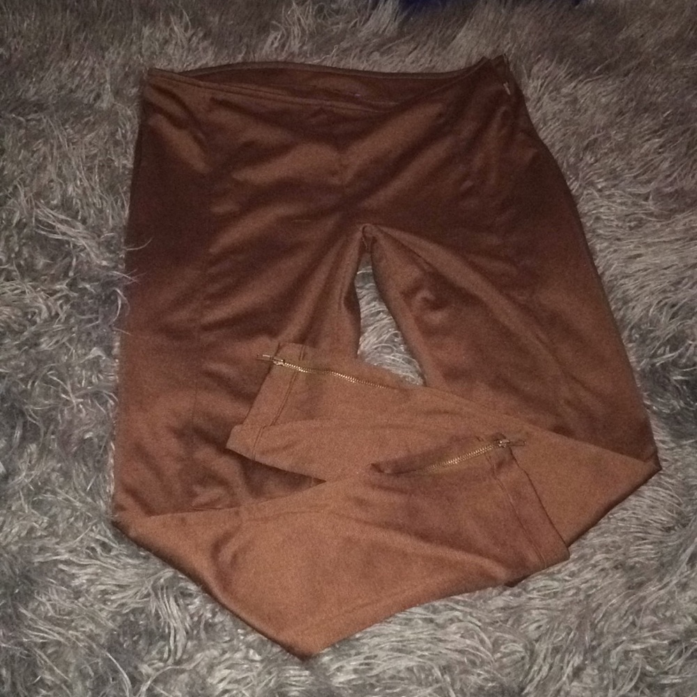 Brown skinny leg pants